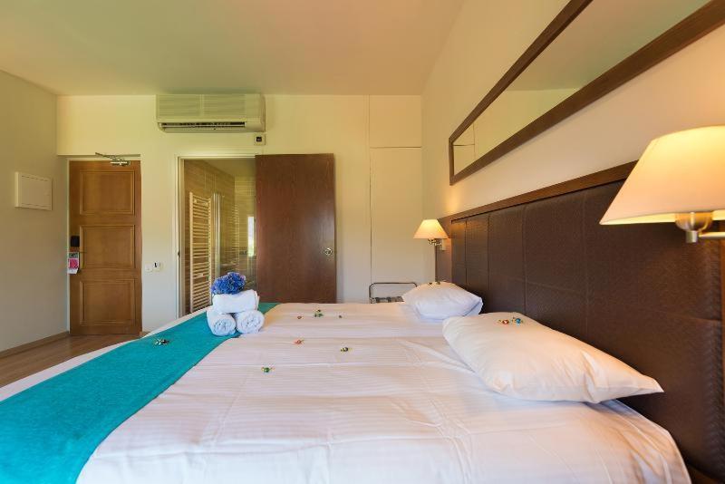 Rodon Hotel And Resort Агрос Номер фото
